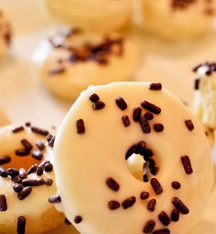 Mini Doughnuts with Honey Vanilla Glaze