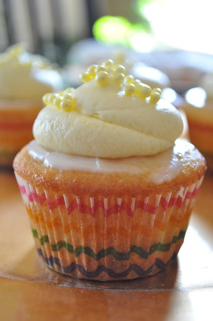 Lemon Drop Cupcakes | www.lemon-sugar.com