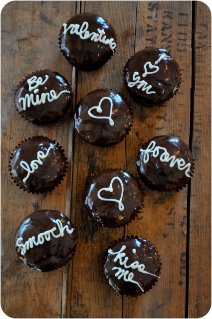 Valentine Love Letter Cupcakes | www.lemon-sugar.com