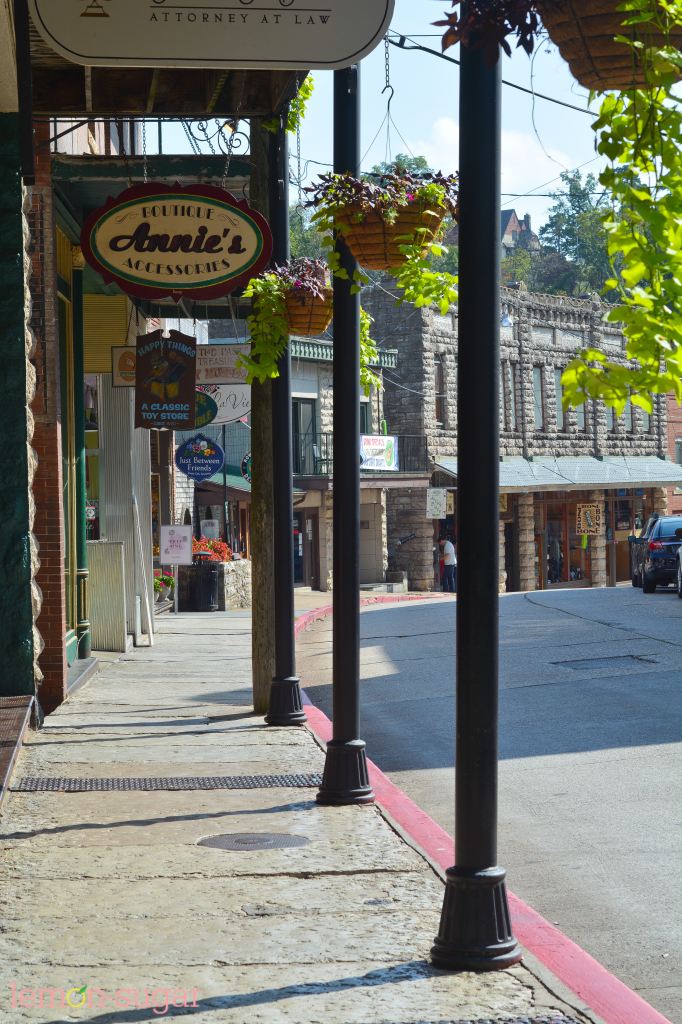 Out and About: Eureka Springs | www.lemon-sugar.com
